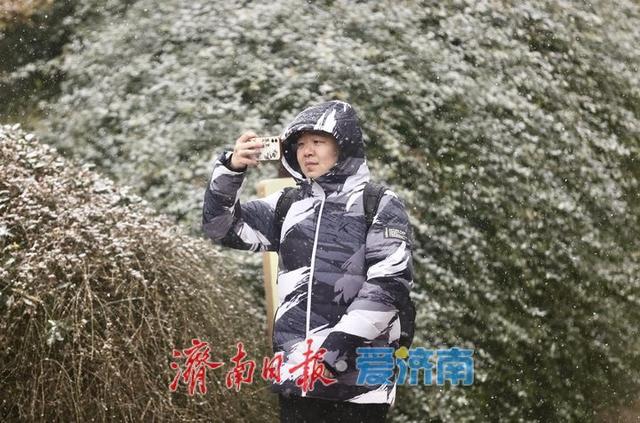 一年四季 泉在济南丨济南初雪如约而至，尽享冬日浪漫