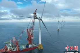 中国首个批量化应用16兆瓦海上风电机组项目全容量并网图片