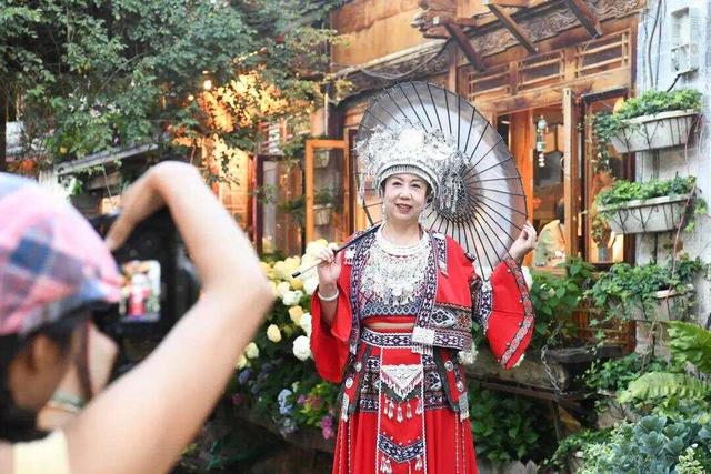 丽江古城“围城收费”卷土重来，定价50元？当地回应