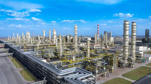 煤都“美白”记：鄂尔多斯的科技与狠活