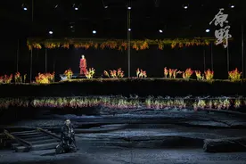 北京人艺新版《原野》突出走向美好理想结局图片