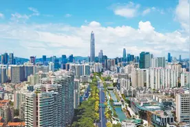 2024年深圳固定资产投资规模首破万亿元图片