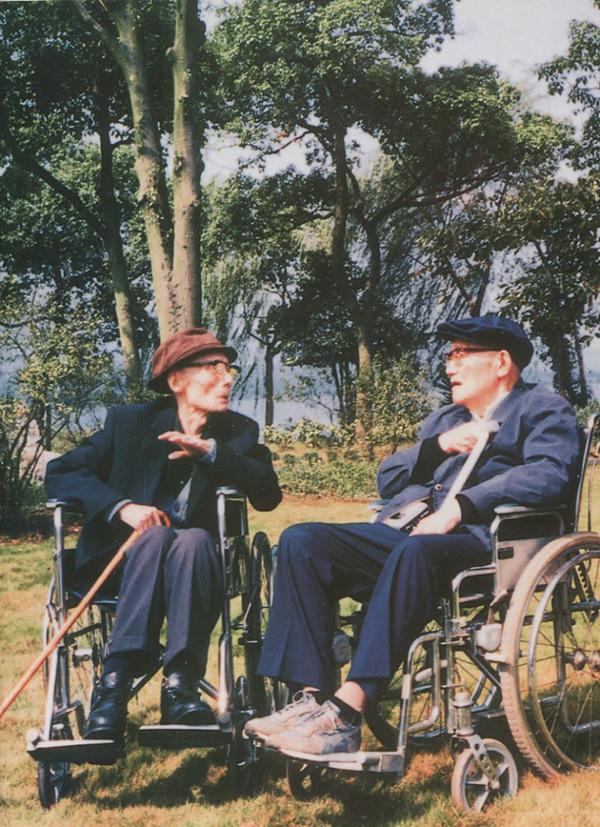 夏衍诞辰125周年｜专访沈芸：我爷爷终身都有地下党情结，他不喜欢讲苦难