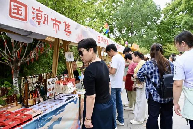 镇江，你到底有多火？！