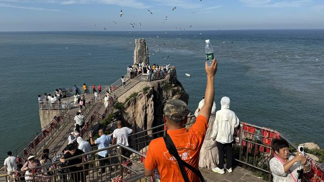 环驾国境线91天，他们抵达“中国好望角”成山头