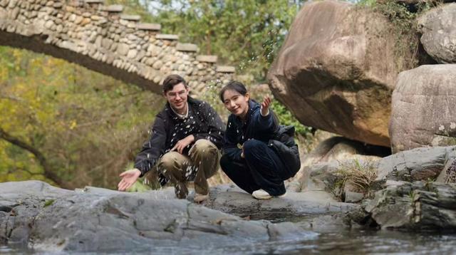 秋染池州，古韵硒珍待君栖