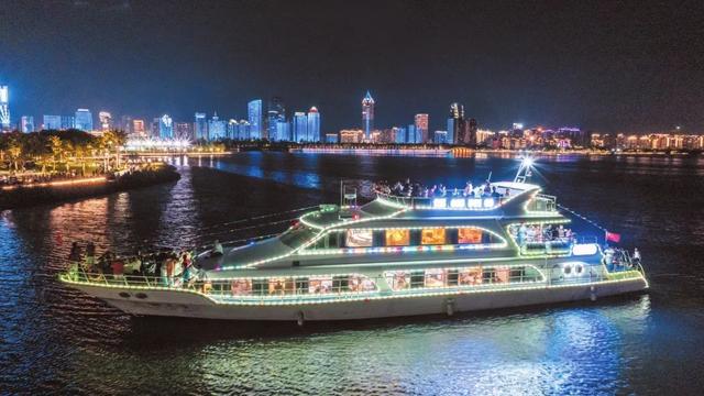 龙舟带您游美兰 | “‘乐’在美兰 夜色斑斓”夜生活体验路线