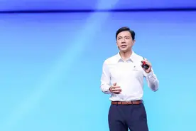 李彦宏：DeepSeek不是万能，多模态将是未来基础模型的标配图片