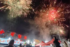 青岛即墨小庄村：乡村“烟火气”点亮城市“夜经济”图片