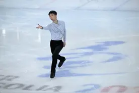 追光｜尽情相拥，尽兴泪流——盘点2024年体坛温情时刻图片