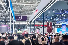 雷军余承东同台“互怼”，他们都说了些啥？图片