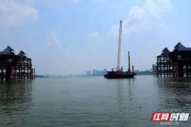 组图丨湘潭下摄司大桥主跨部分开始施工图片