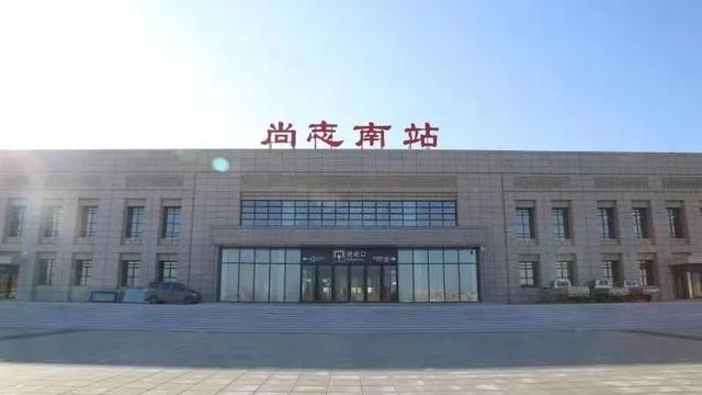 没看错！黑龙江省内这个县级市有5个高铁站！