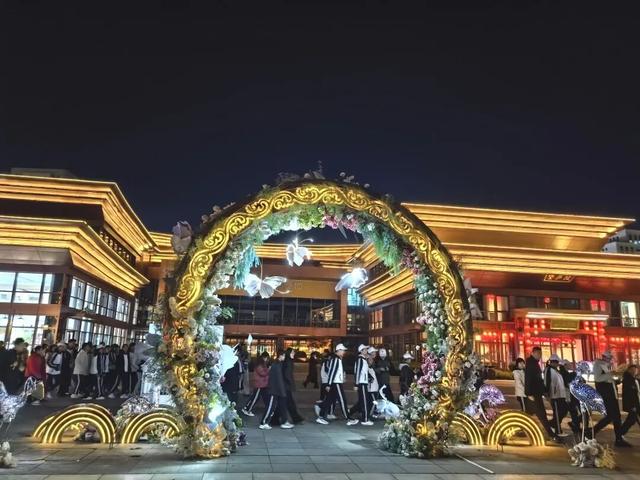 旺景破淡季！“梦回庐陵”沉浸式夜游硬核引客