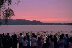 暴雨大暴雨已在排队！浙江多地周末入夏？图片