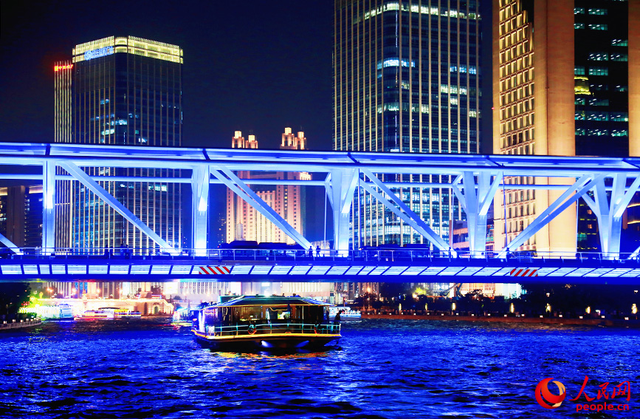 “夜津城”点亮上合
