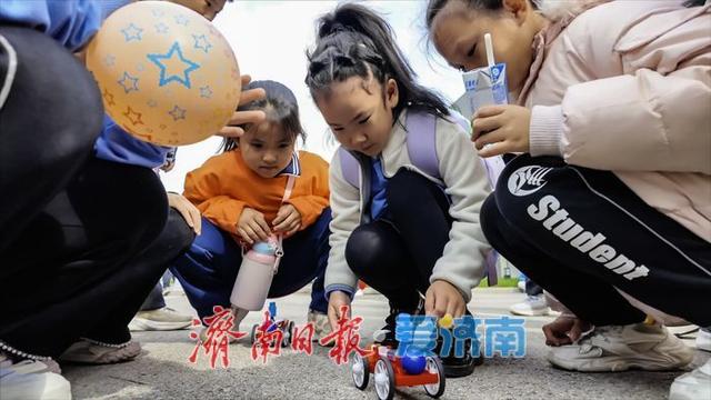 点燃空天梦！十亩园小学学子沉浸式探索空天奥秘