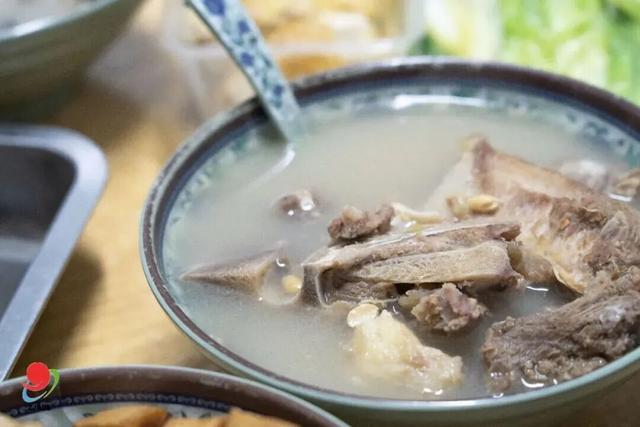 一天看球，一天逛吃！湛江文旅送你一份“超会玩”攻略→