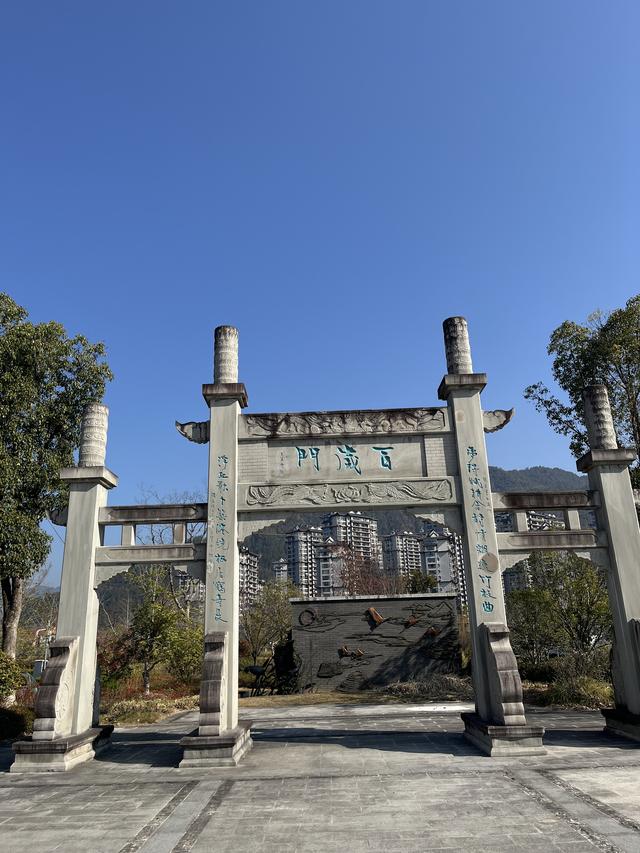 晚潮｜千峡湖畔，正是红橙黄绿时