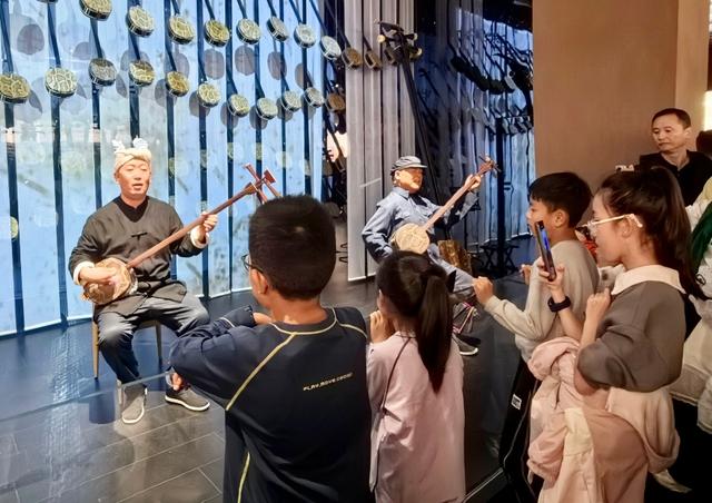 塞上风情引客来 国庆中秋假期榆林文旅市场热力迸发