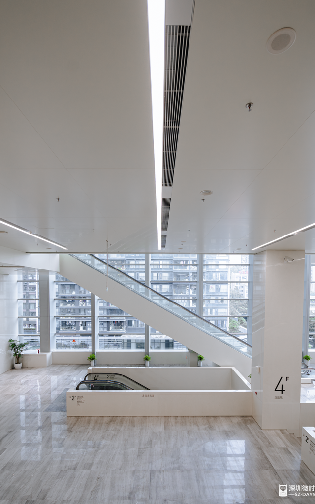 实拍揭秘！9层「垂直文化聚落」，福田新地标