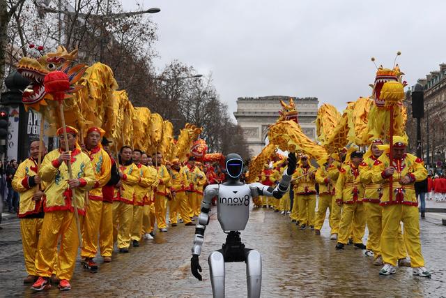 骁行万里，四海同春——世界在马年春节感受中国文化魅力