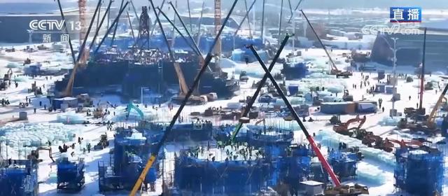 “尔滨”冰雪大世界“进度条”刷新 冬日文旅活力持续迸发