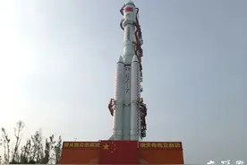 高清大图！天舟八号船箭组合体转运至发射区，将于近日择机发射图片