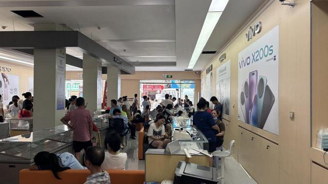 中国移动数智力量：通信保障抗洪峰 5G－A智耀村超