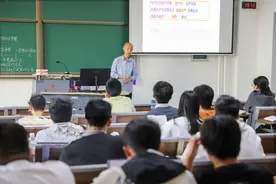 为“疆”来，也为将来——百位银龄教师的“第二人生”图片