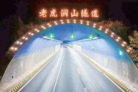 两座隧道旧貌换新颜 济南城市隧道提升改造驶上快车道图片