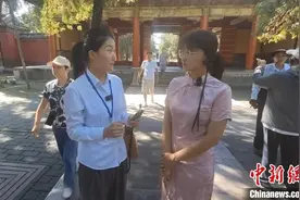记者化身孔庙导游：带游客穿越时光 感知儒家文化魅力图片