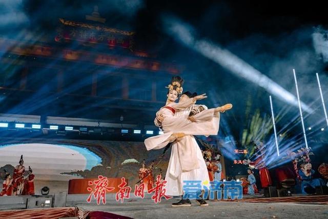 图集｜济南方特 “国风盛典” 燃动假期，非遗与欢乐共谱华章