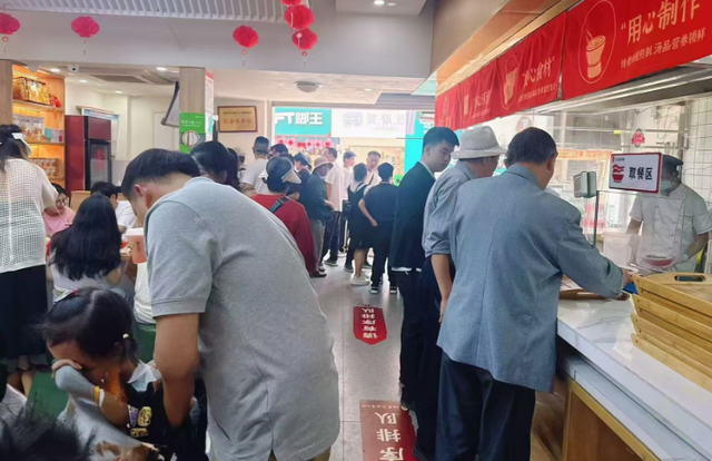 走进秀美花溪 触摸发展活力——2025年媒体调研行见证花溪高质量发展新图景
