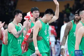 CBA常规赛丨辽宁本钢胜山西汾酒图片