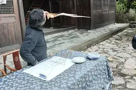“不趁东风”放纸鸢——探访荆州省级非物质文化遗产磨鹰风筝制作图片