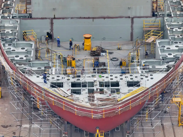 时政微观察丨为人民出政绩 以实干出政绩