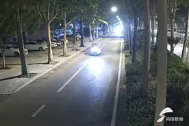 青州：市民游乐场玩耍 电动车被盗 民警迅速破案帮追回图片