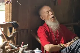 老茶馆的故事图片