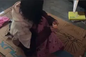 被拐23年小伙寻亲成功，却揭开了更黑暗的真相：姐姐被1.7万元卖作“疯妻”图片