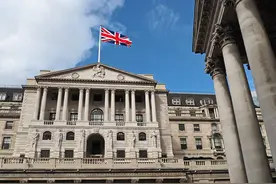 英国央行宣布将基准利率维持在4.75%图片