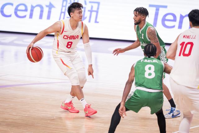 中国男篮亚洲杯首战力克东道主