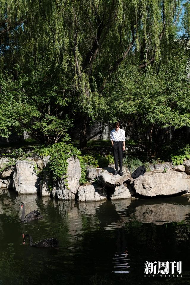 最年轻影帝易烊千玺：有时更想做个晚熟的人