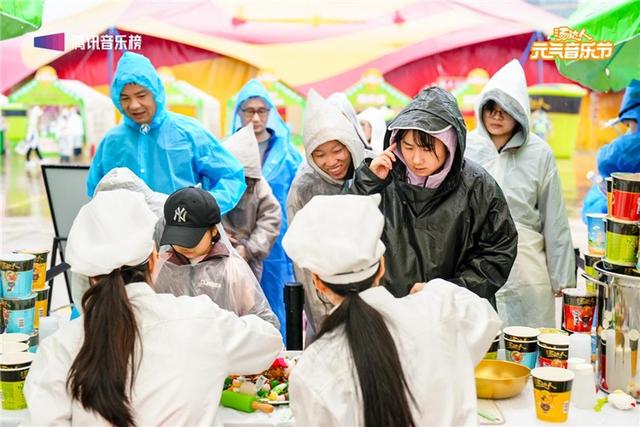 汤达人元气音乐节燃爆长沙大王山 数万乐迷共赴元气音乐盛宴