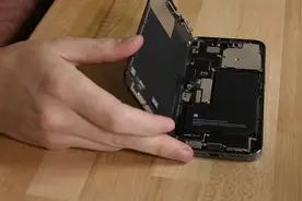 最低128MB！历代iPhone运存规格汇总 16年增长63倍图片