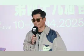 “眼睛确实出了问题” ！54岁古天乐自曝图片