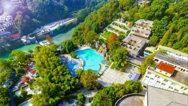 吃美了躺汤里！这个冬天，就“泡”在咸宁