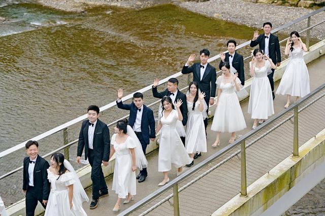 与中法古典音乐艺术季邂逅，这场婚恋主题活动在成都彭州白鹿音乐小镇甜蜜上演