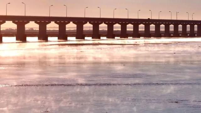 巴彦淖尔冬日限定！黄河“开锅”了