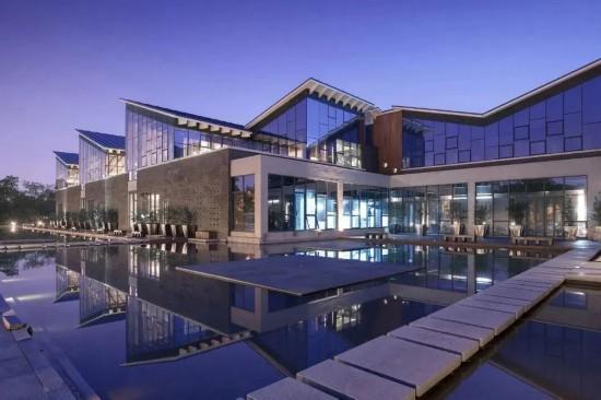 都市天际线下的葡萄藤 是上海马陆镇的混搭美学